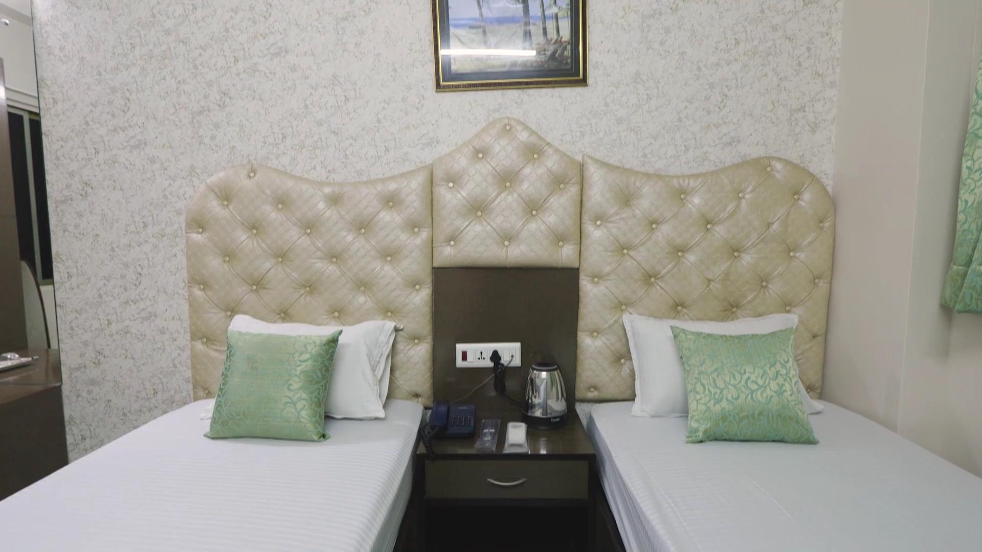 Hotel Arish - Tap to explore photos