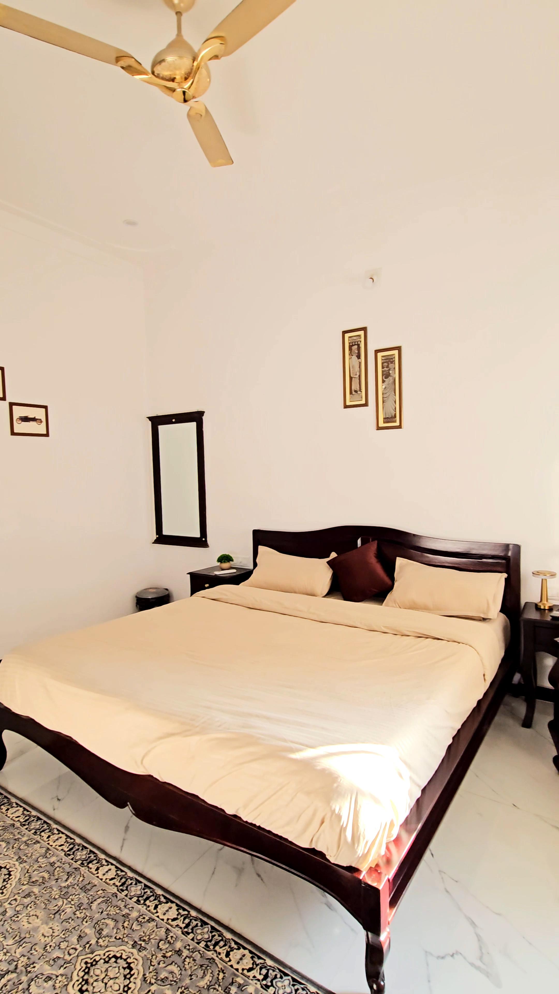 Solasta Homestay - Tap to explore photos