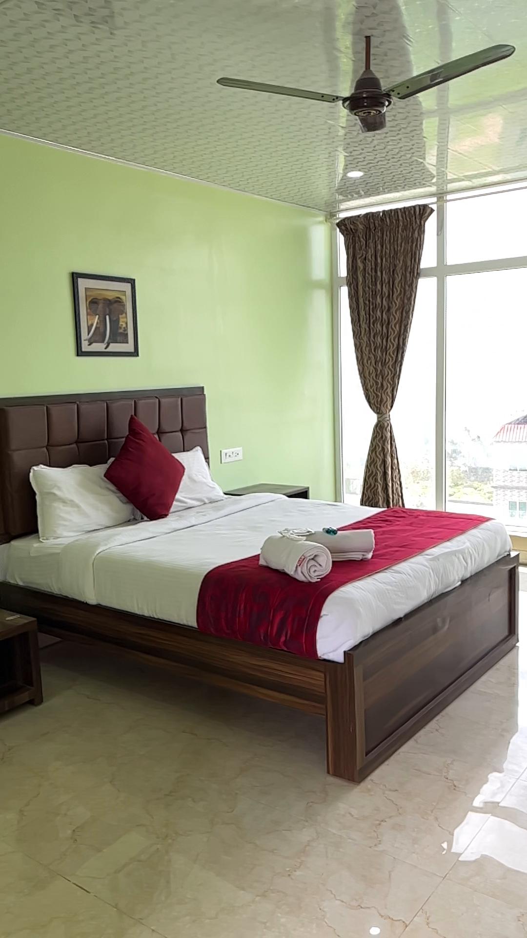 Blossom Spring Villa and Home Stay - Tap to explore photos