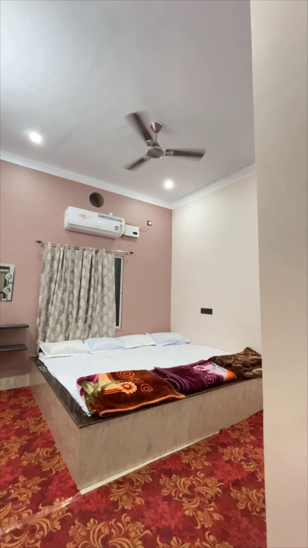 Hotel Lakhdatar vivaah bhawan - Tap to explore photos