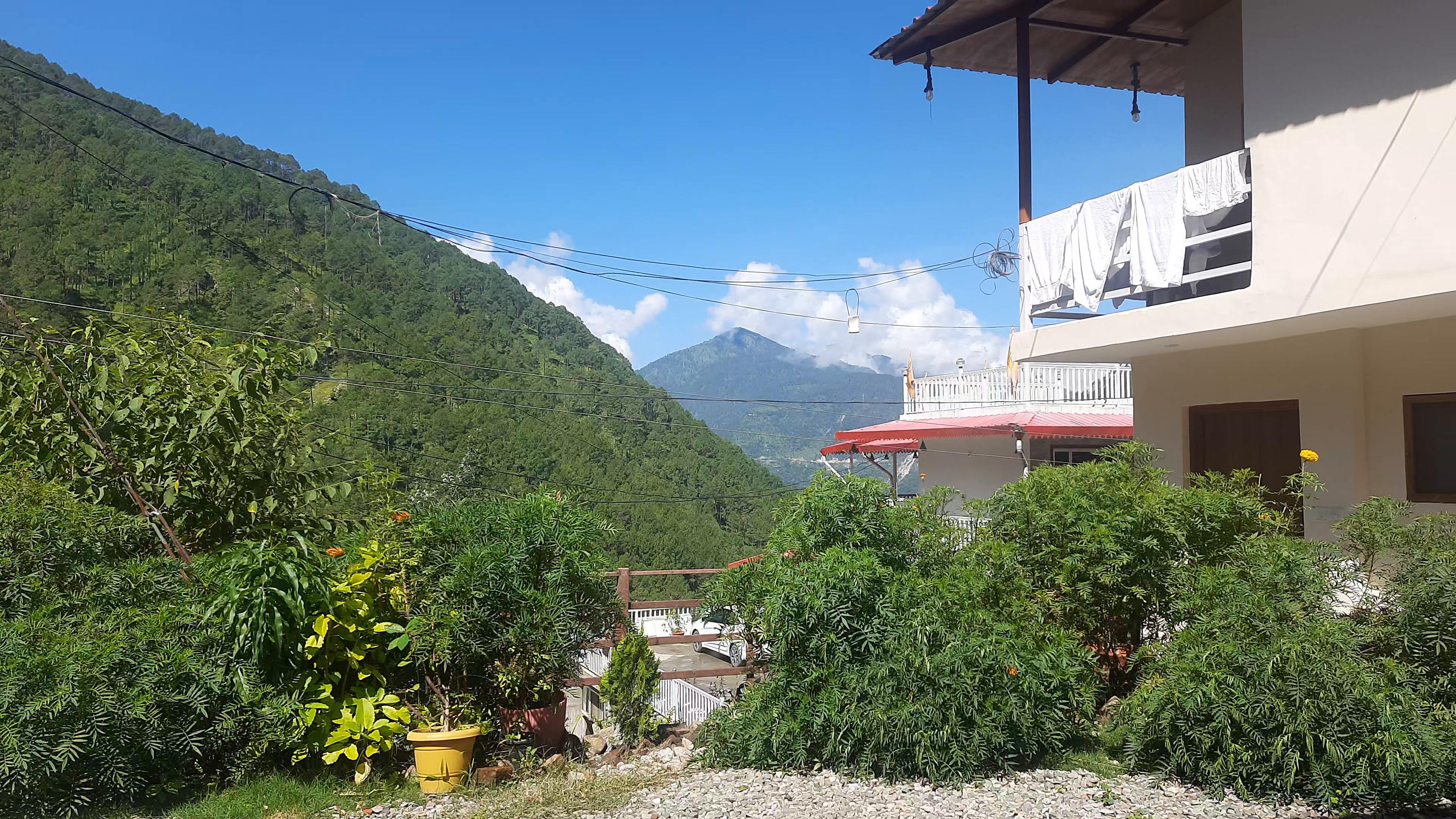 Chandra Homestay Kainchi Dham Nainital - Tap to explore photos