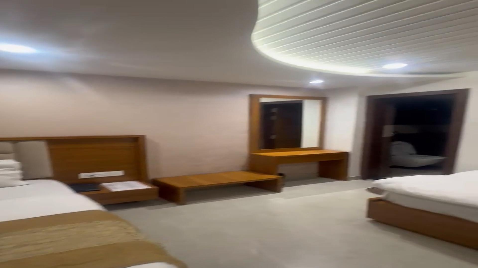 Hotel G R Residency | 2 Min Walk to Golden Temple - Tap to explore photos