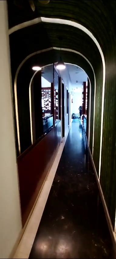 Hotel Elite Millennium City Gurgaon - Tap to explore photos