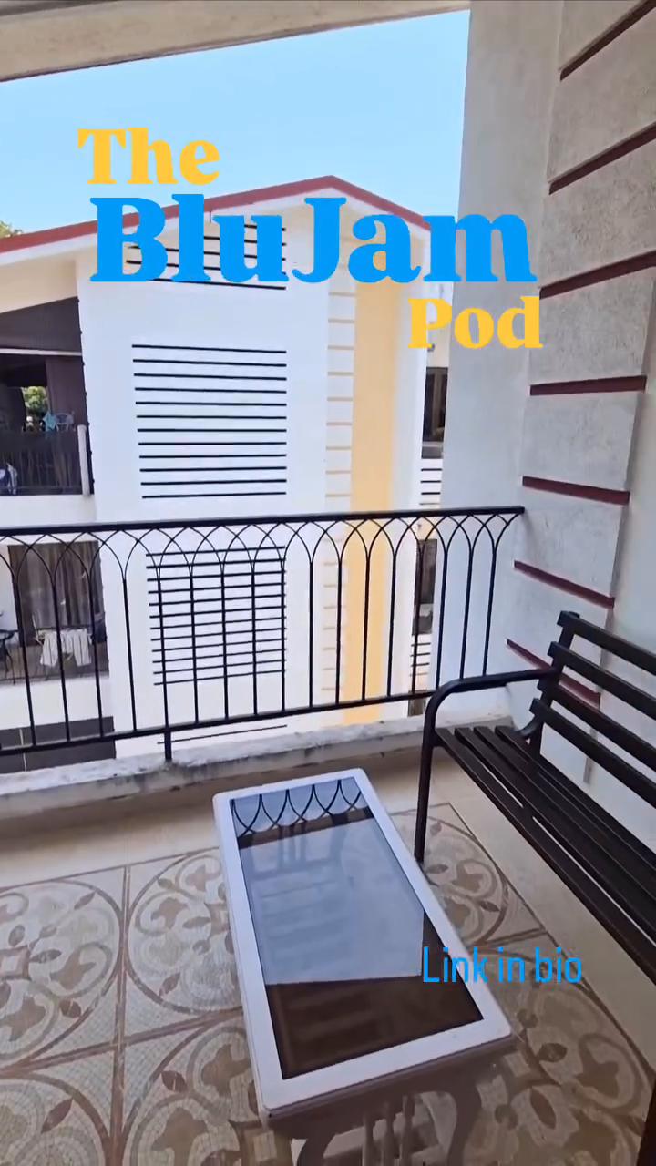 Chic Baga Studio  Pool Gym Jacuzzi   Walk To Beach - Tap to explore photos