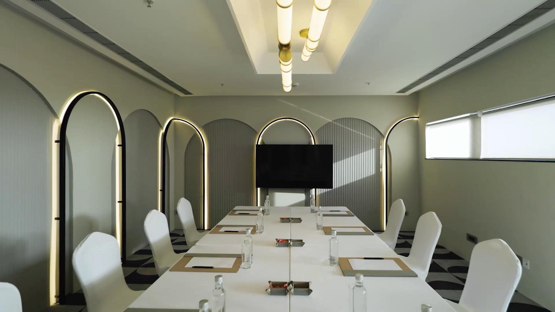 Courtyard by Marriott Colva - Tap to explore photos