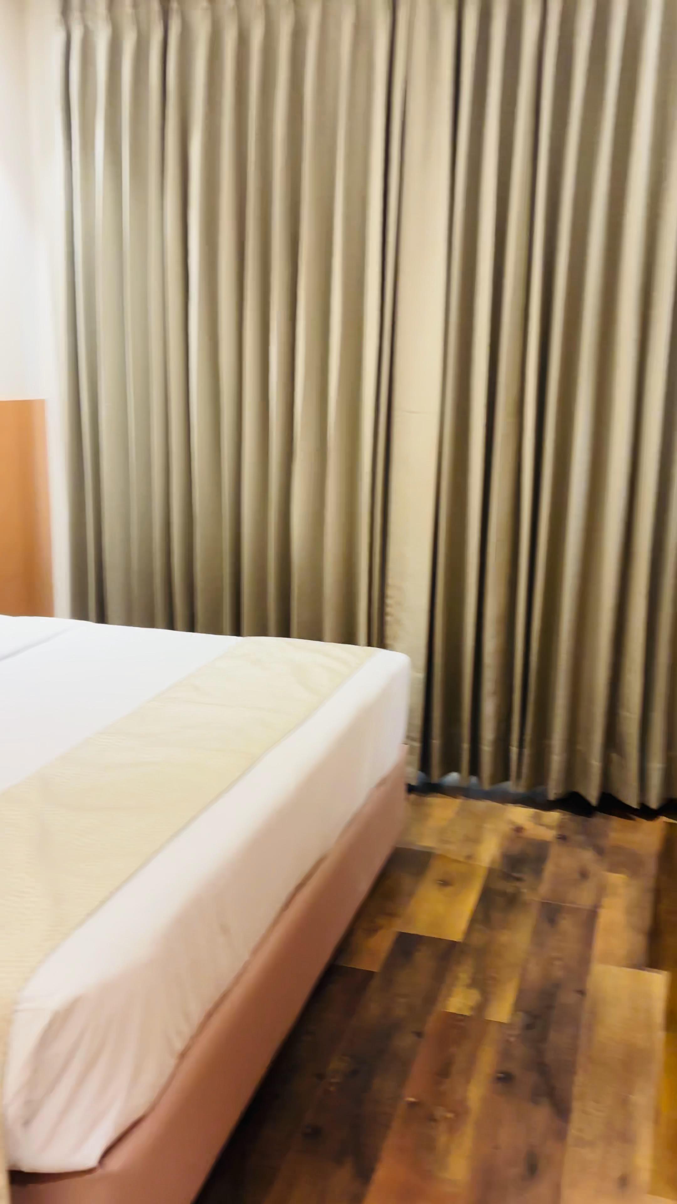 HOTEL LE SEASONS - Tap to explore photos