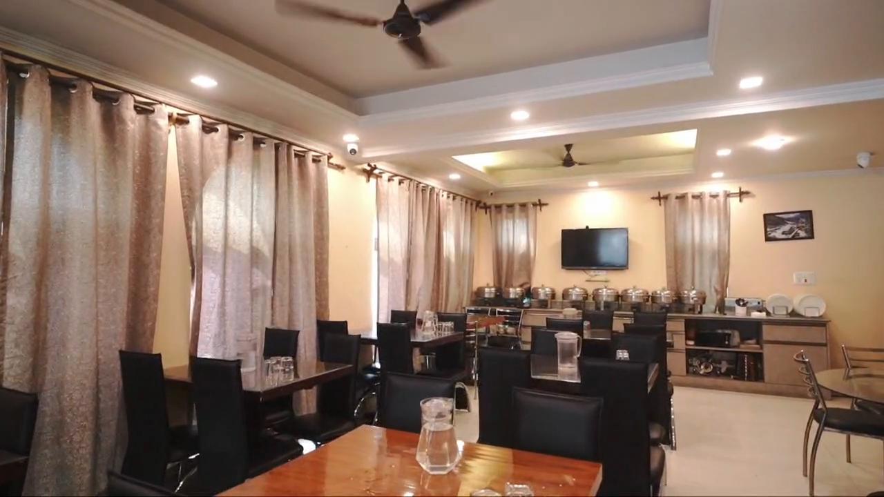 Hotel Naqash Residency - Tap to explore photos