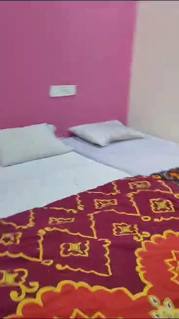 Mahakal Dwar Home Stay (Opposite Shri Nandi Dwar- Mahakal) Corridor  - Tap to explore photos