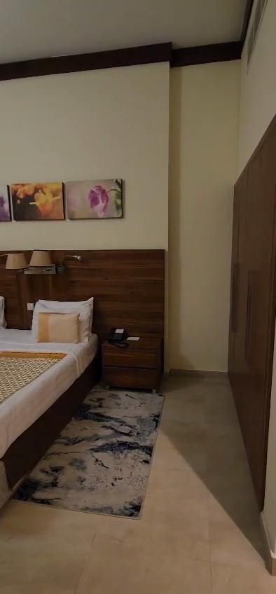 Tulip Al Barsha Hotel Apartment - Tap to explore photos
