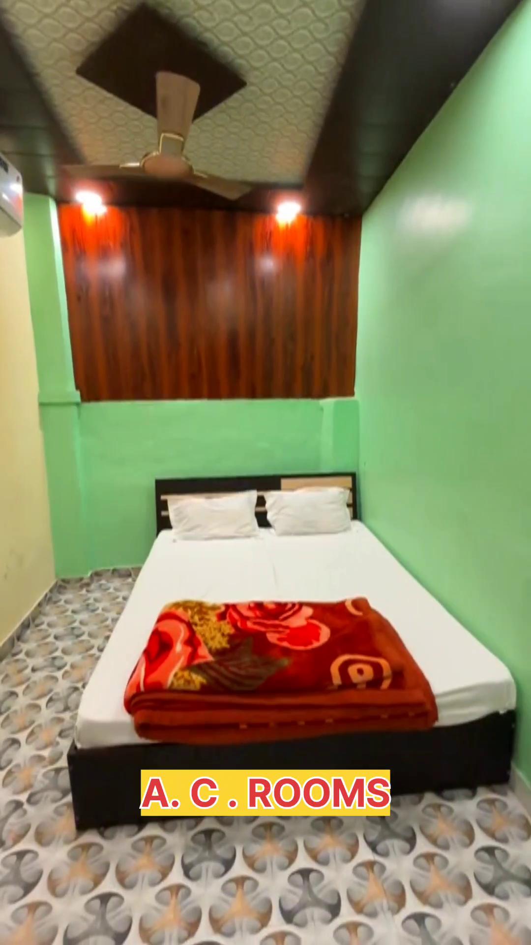 Thakur Radhekrishna Guest House - Tap to explore photos