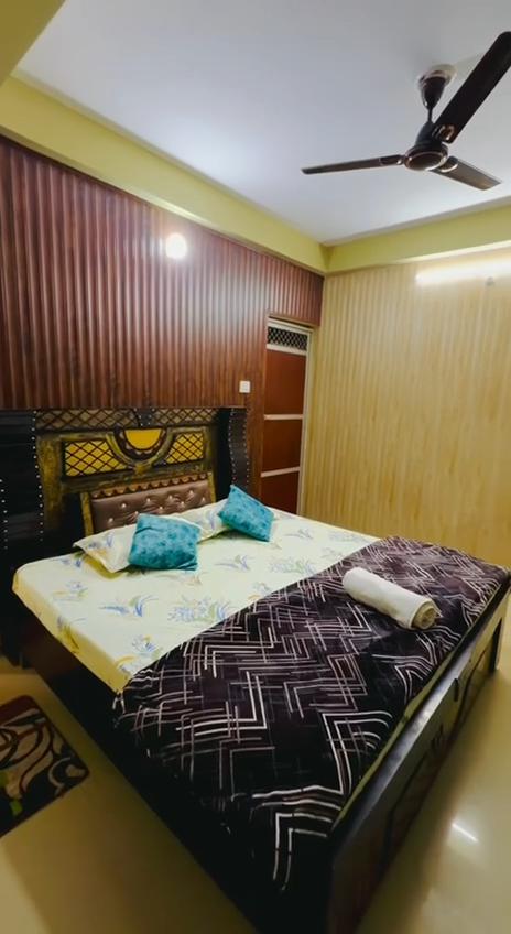 Kashi Homestay - Tap to explore photos