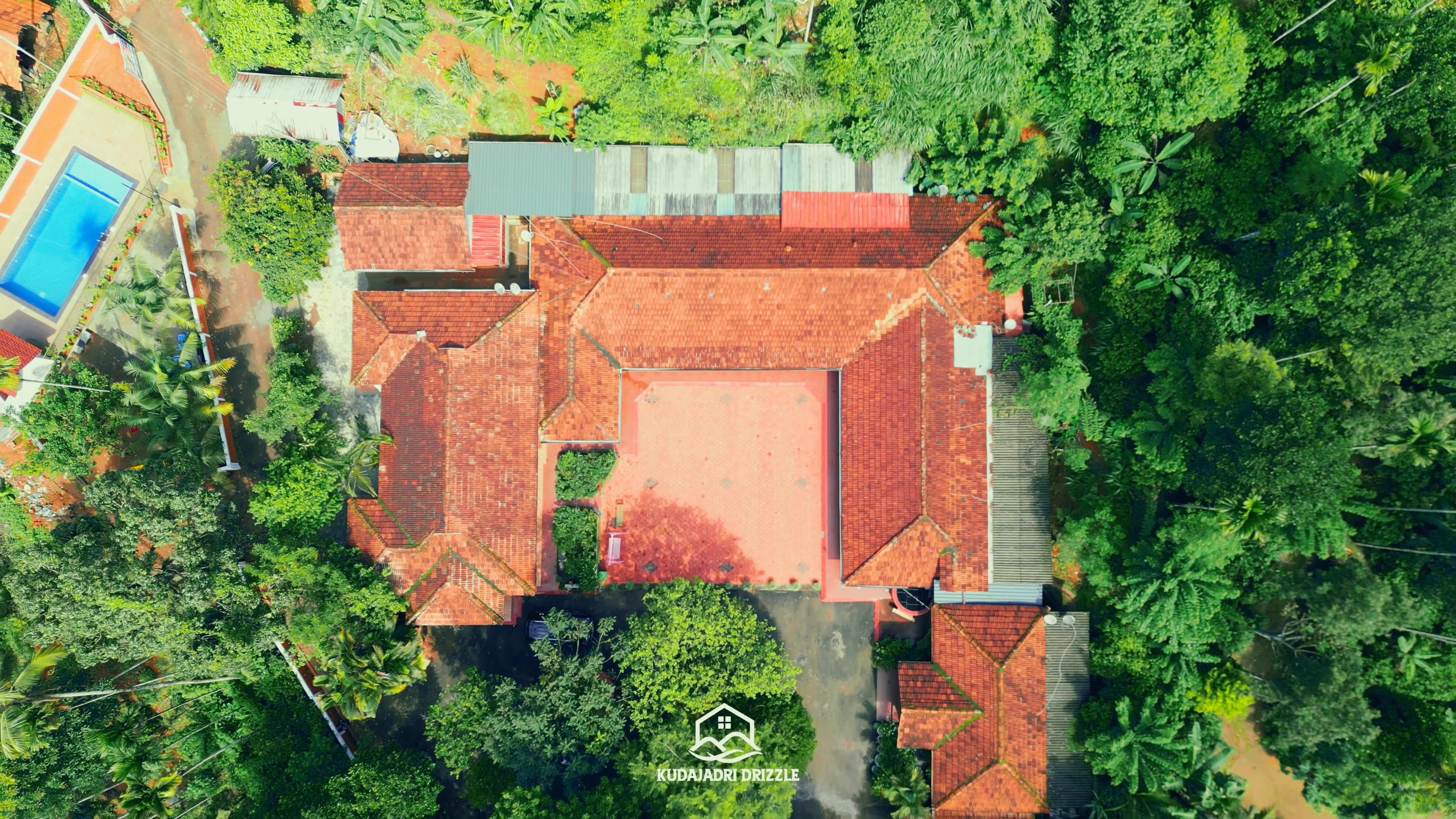 Kudajadri Drizzle | Rooms in a Villa - Tap to explore photos