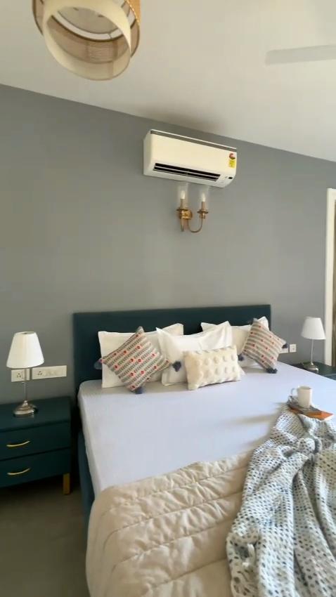Sol 4 BHK Private Pool Villa By Vio Stays - Tap to explore photos
