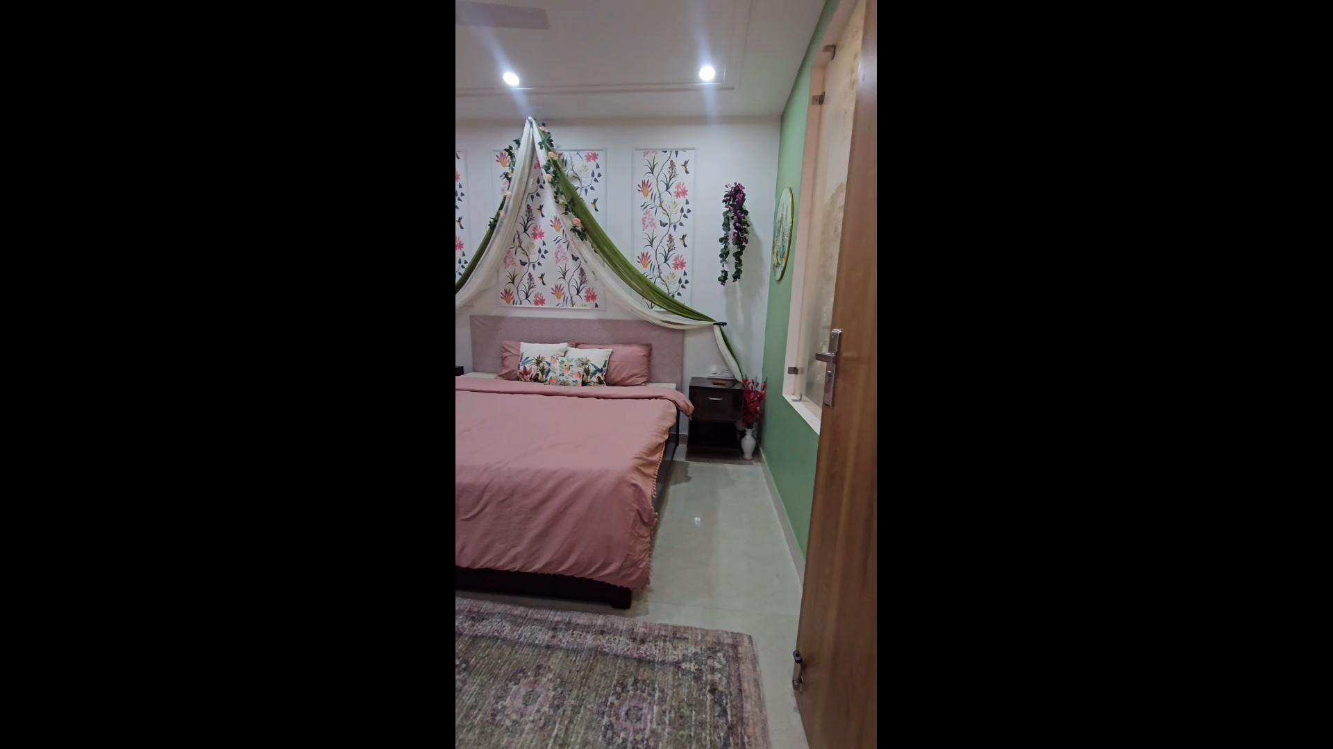 Jaccuzi Haven 1bhk apartment - Tap to explore photos