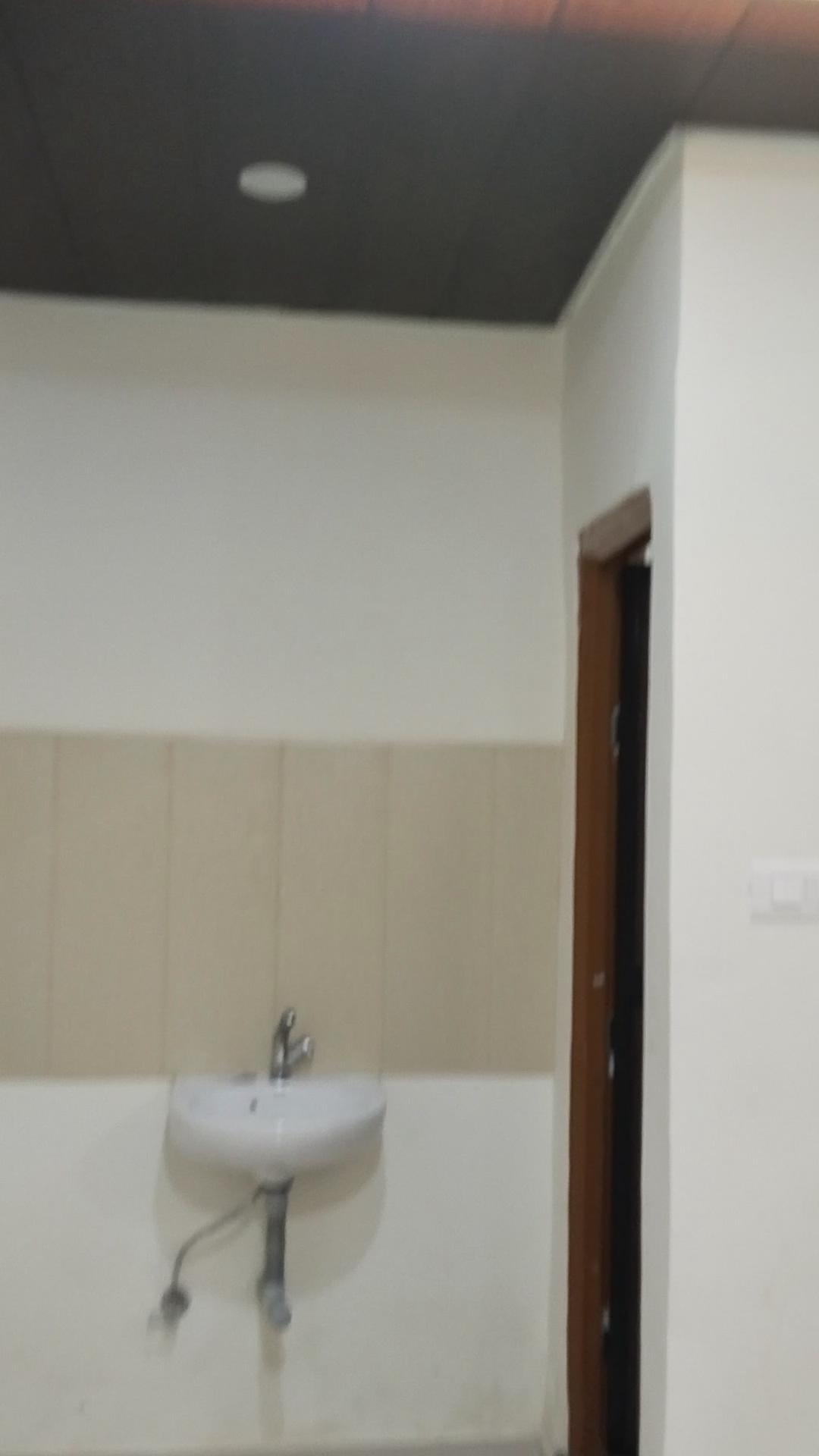 HOTEL SHREE GANESH - Tap to explore photos
