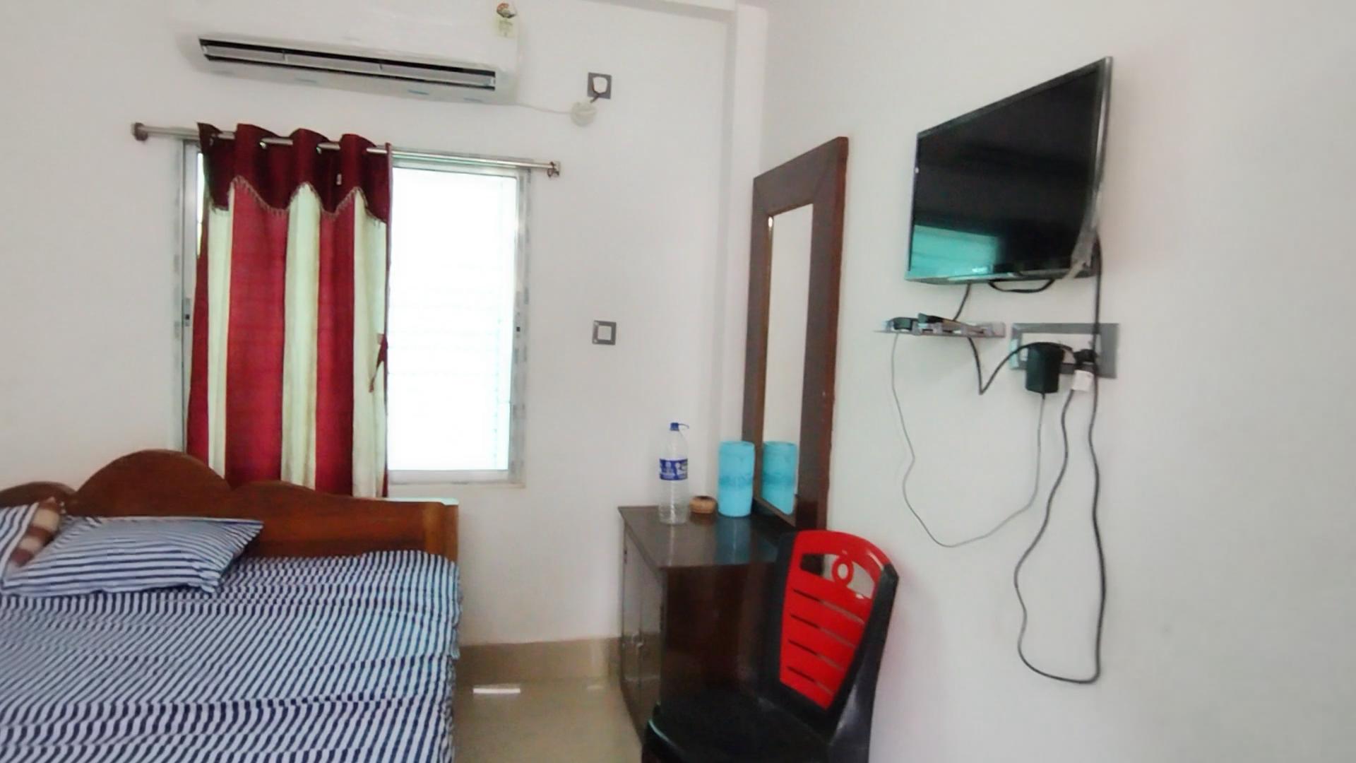 Kalyani Guest House - Tap to explore photos