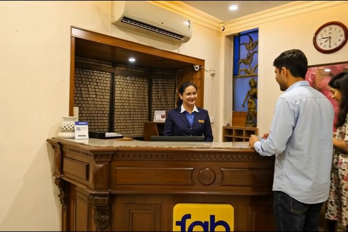 FabHotel Siris 18 - Aravali Biodiversity Park - Tap to explore photos