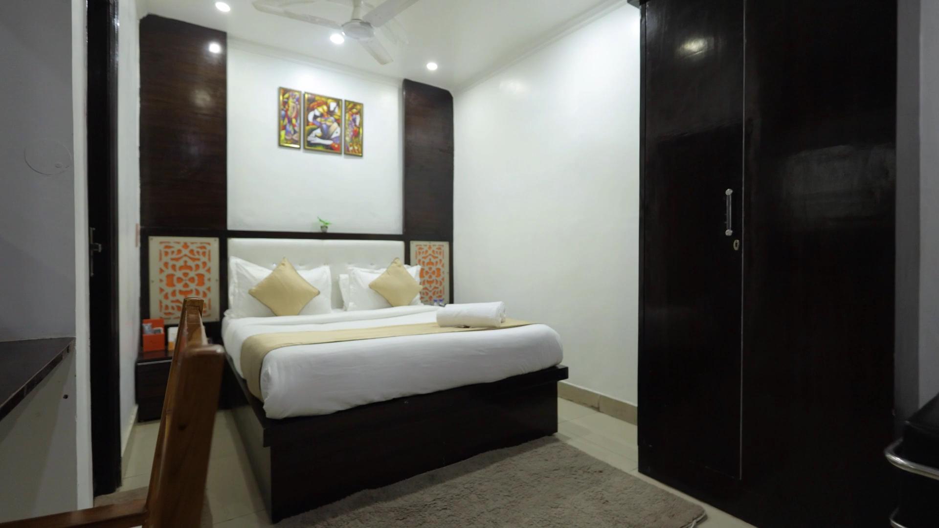 Hotel RK Residency Vasundhara Ghaziabad (Delhi NCR) - Tap to explore photos