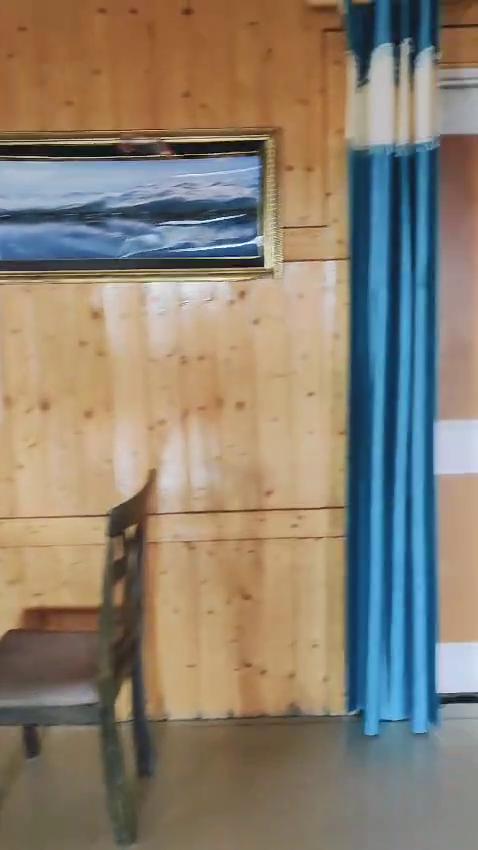 Razdhanpass Guest House - Tap to explore photos