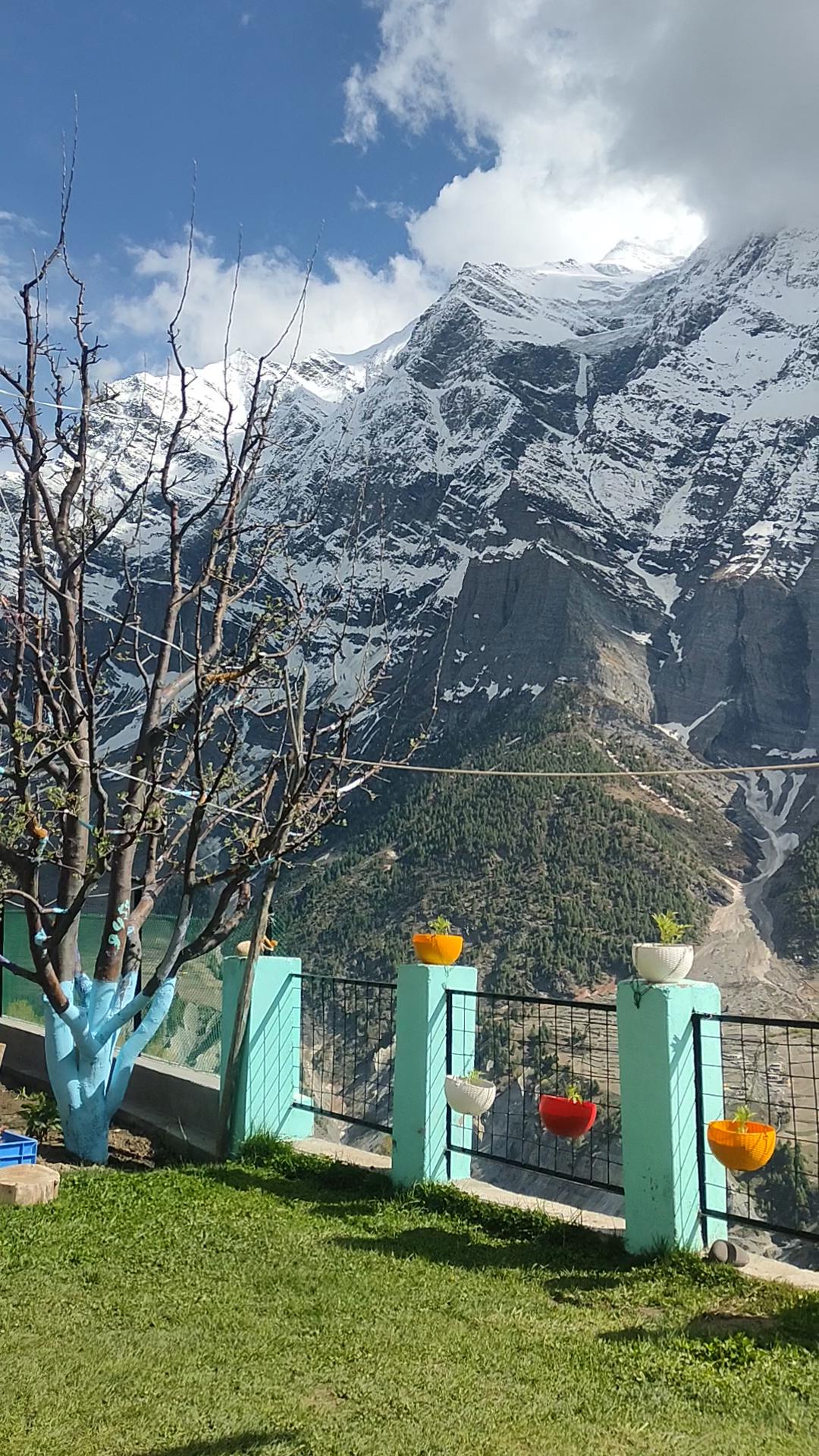 Valley View Homestay Fuktal - Tap to explore photos