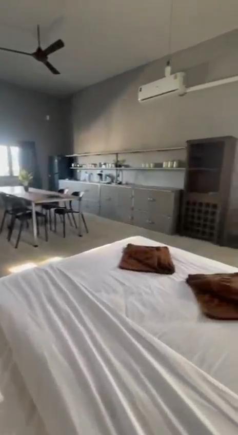 Rocka Villas Maenam - Tap to explore photos