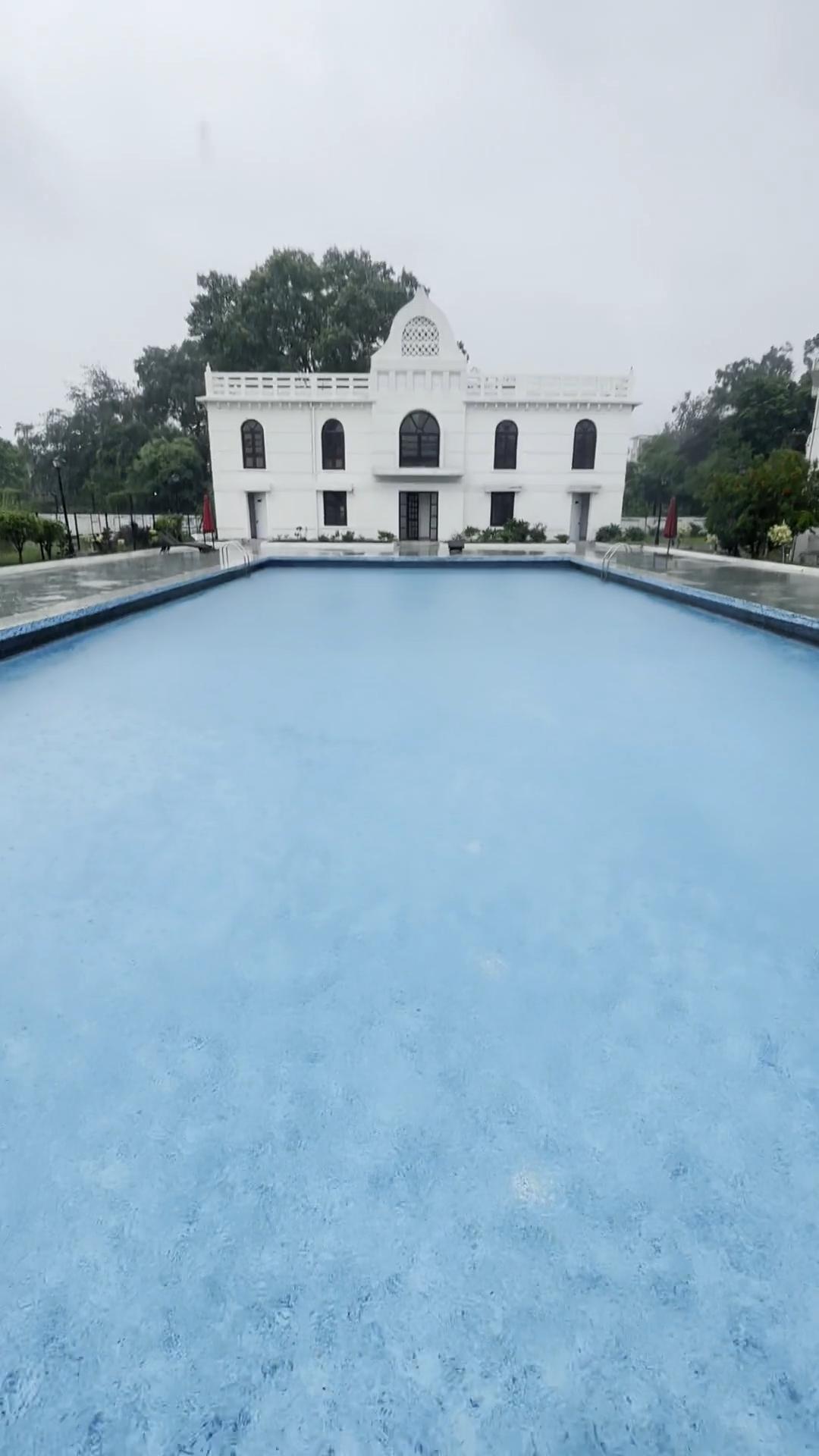 Buddha Heritage Resort Near Mahabodhi Temple - Tap to explore photos