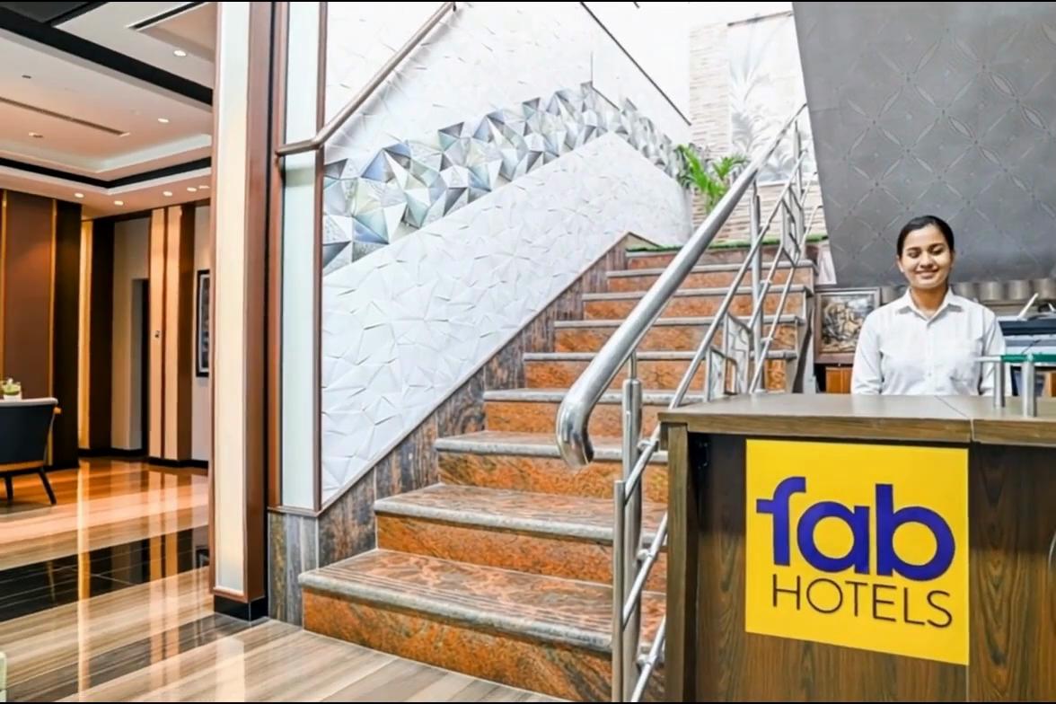 FabHotel Springwood - Tap to explore photos