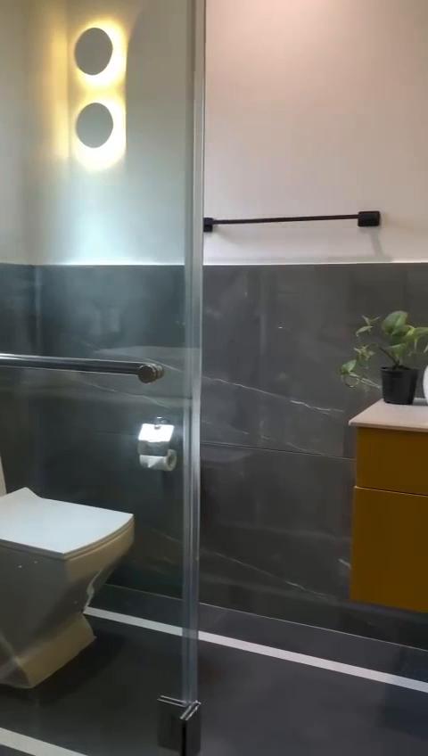 StandOut Suites - Tap to explore photos