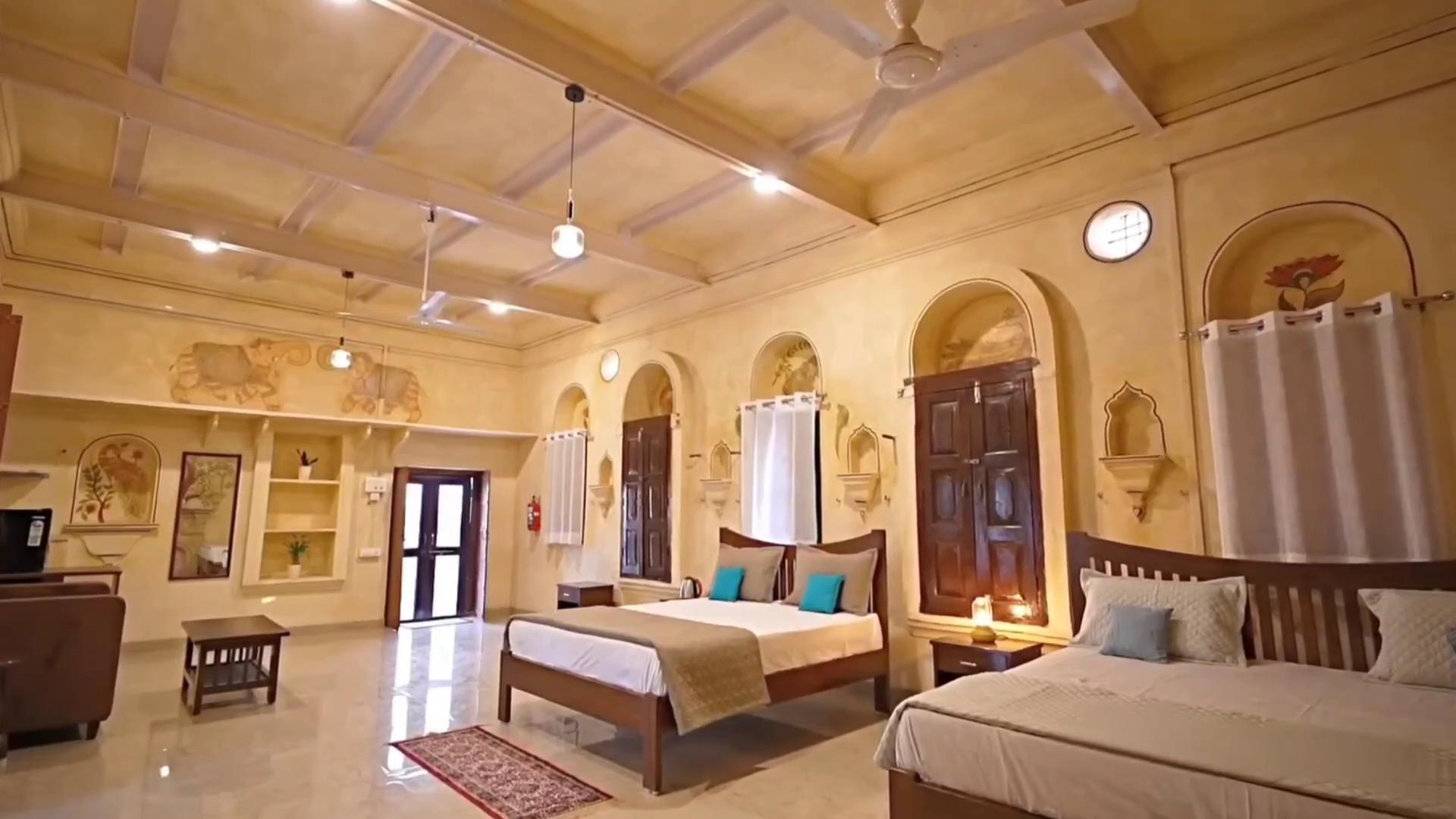 Chaubeyji's Heritage Hotel - Tap to explore photos