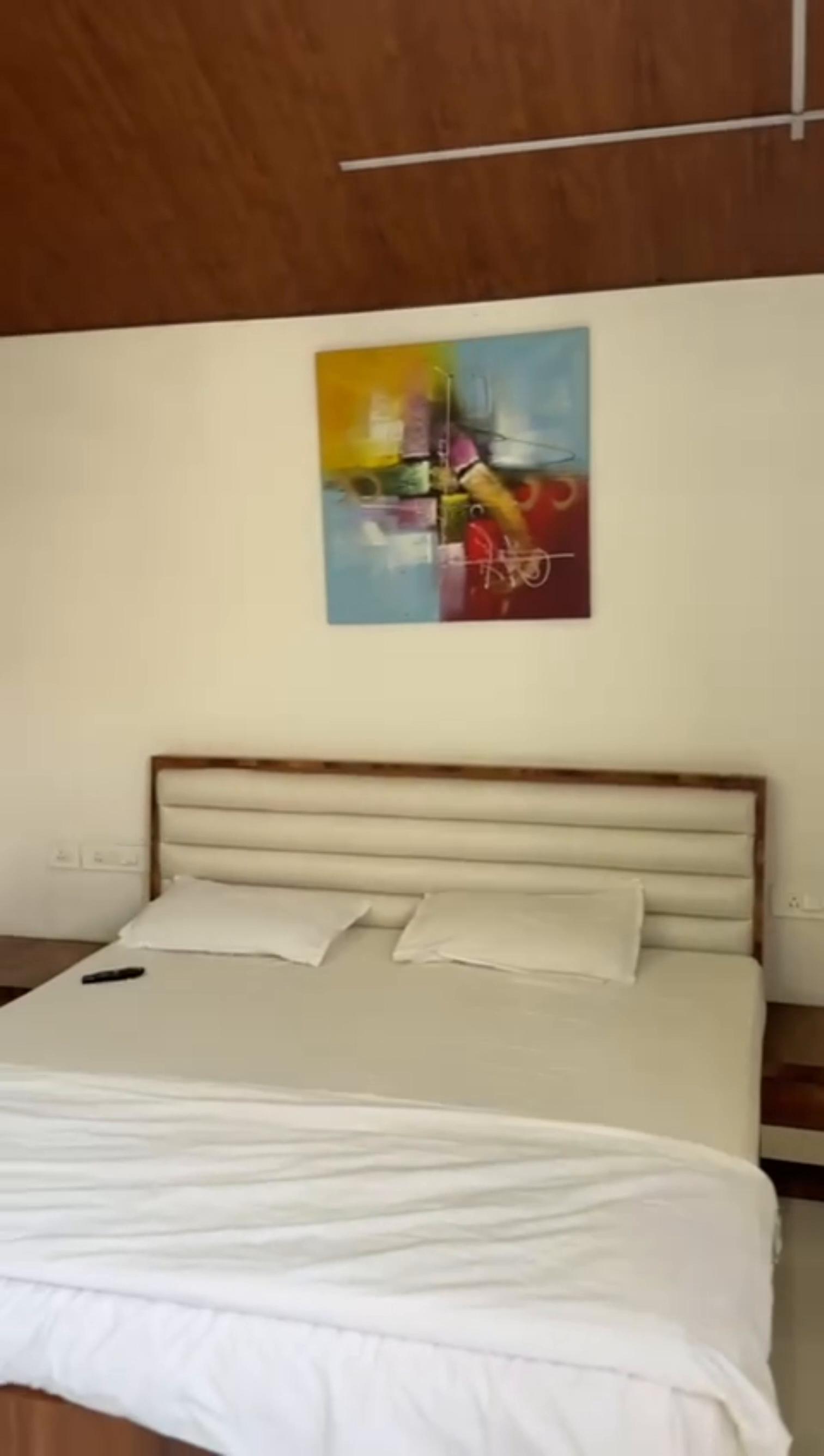 60 ML CHALET 3bhk - Tap to explore photos