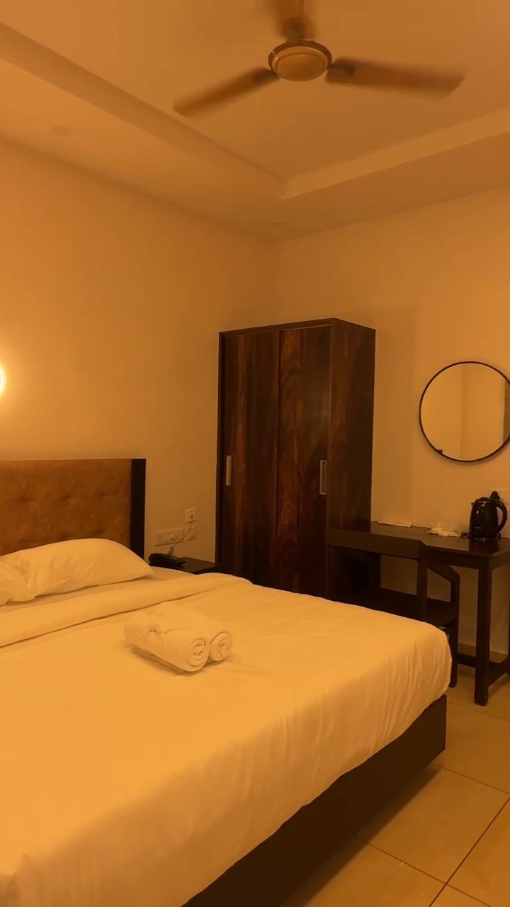 Travlounge Munnar - Tap to explore photos