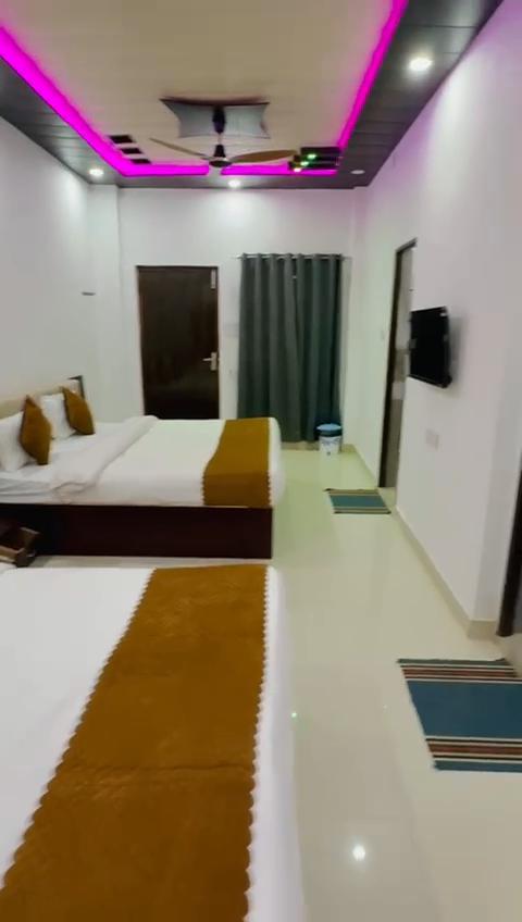 HOTEL SHIVA INTERNATIONAL - Tap to explore photos