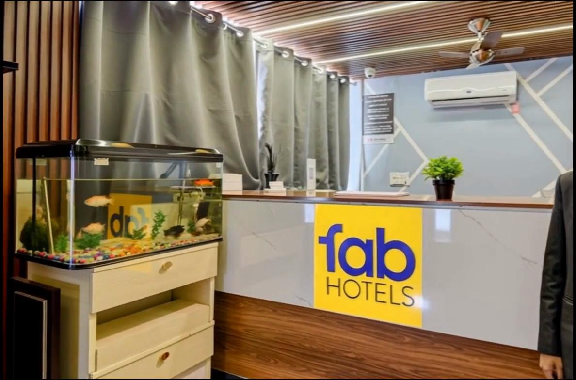 FabHotel Wild Wings Gachibowli - DLF Cyber City, Gachibowli - Tap to explore photos