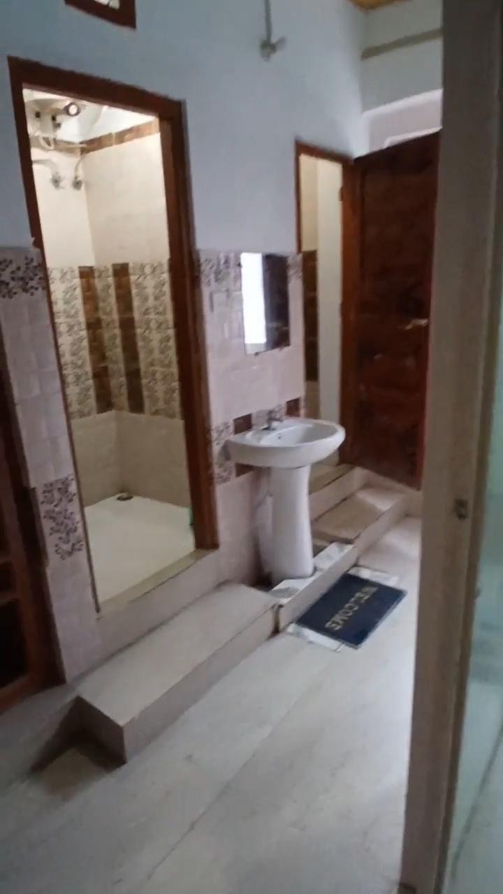 Sharda Home Stay - Tap to explore photos