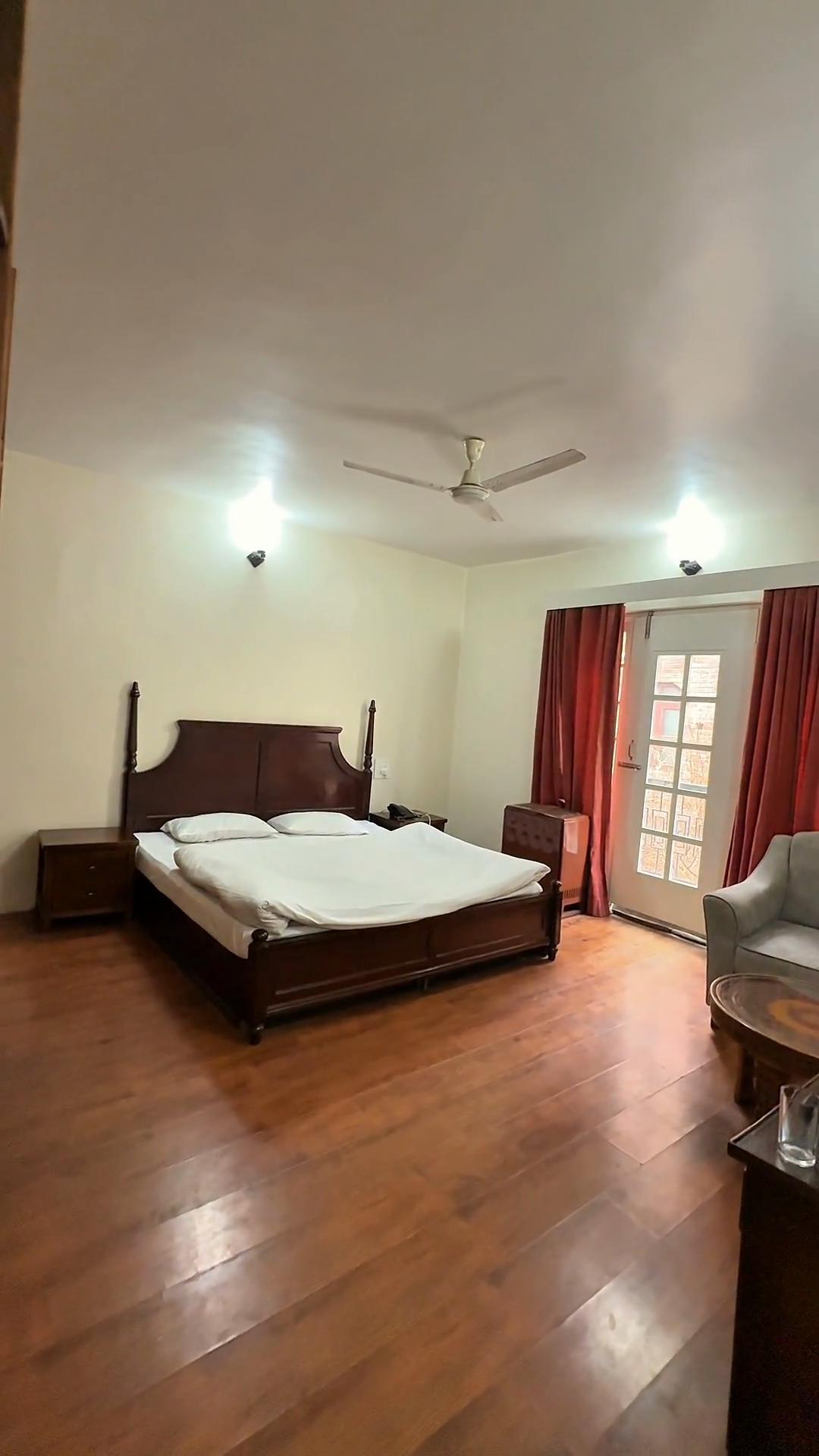 Hotel The Kashmir - Tap to explore photos