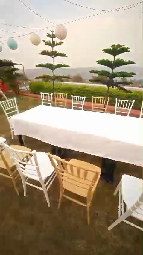 Hiltan Valley Resort - Tap to explore photos