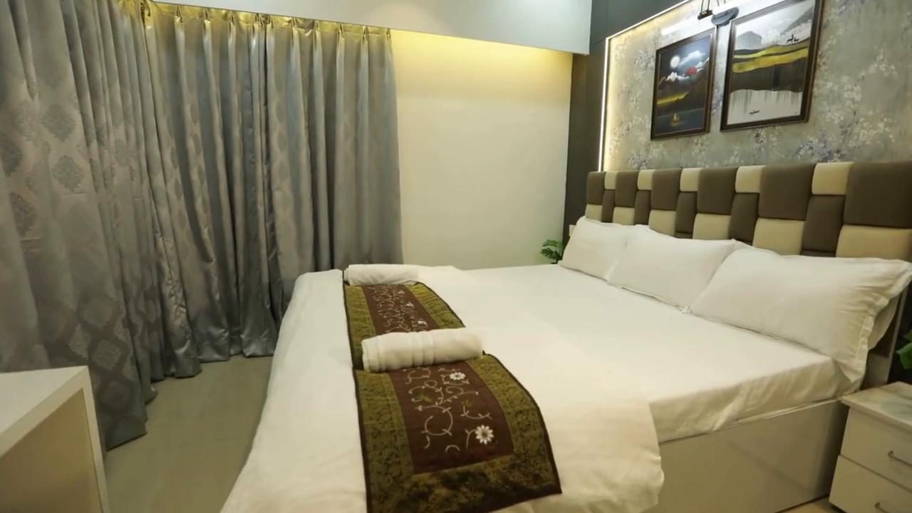 Igatpuri Palace - Tap to explore photos