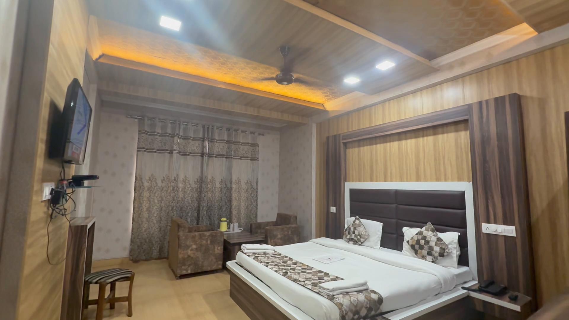 Hotel Sahil - Tap to explore photos