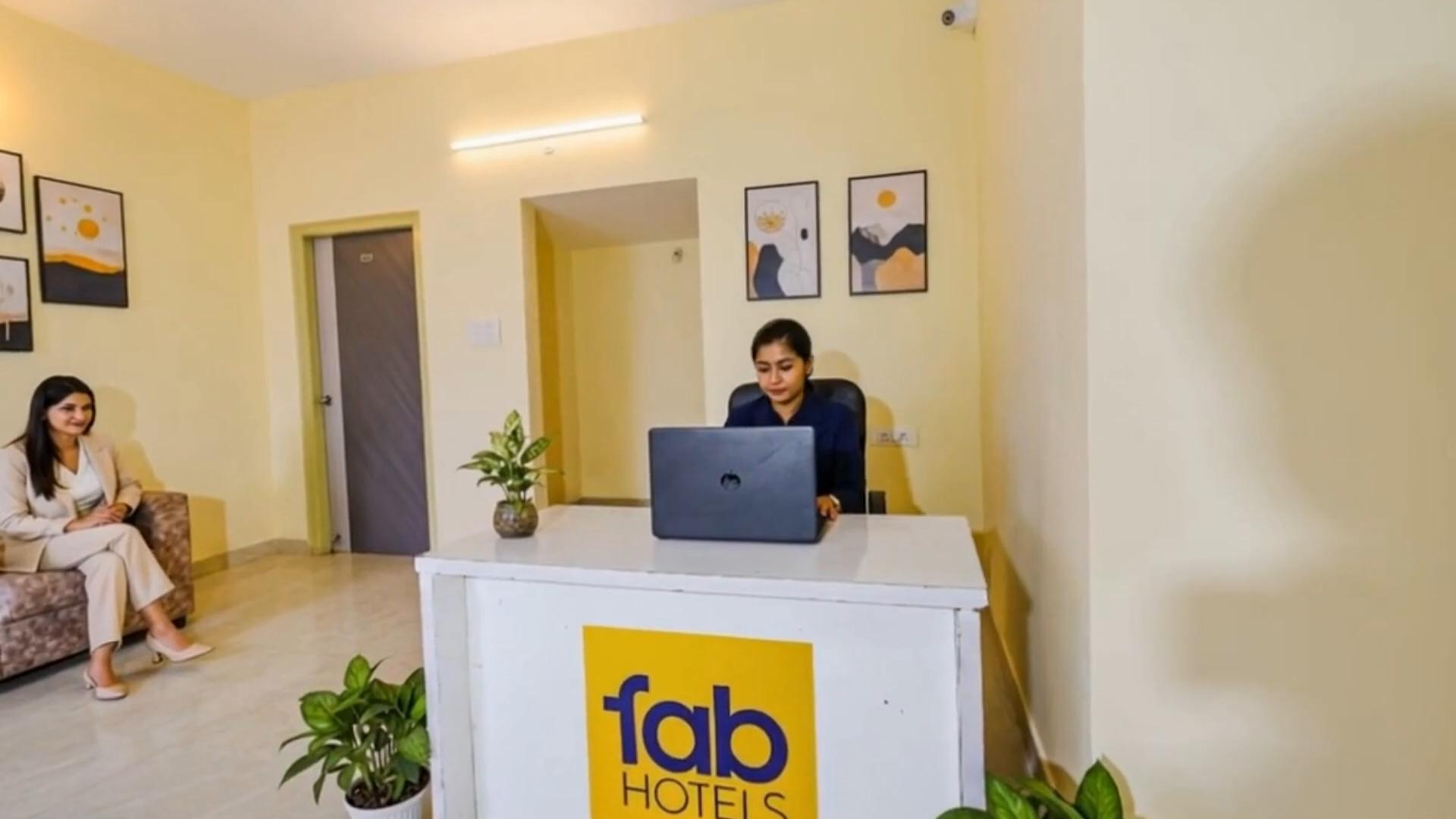 FabHotel RK Suites - Nr. U.S. Consulate, Financial District - Tap to explore photos