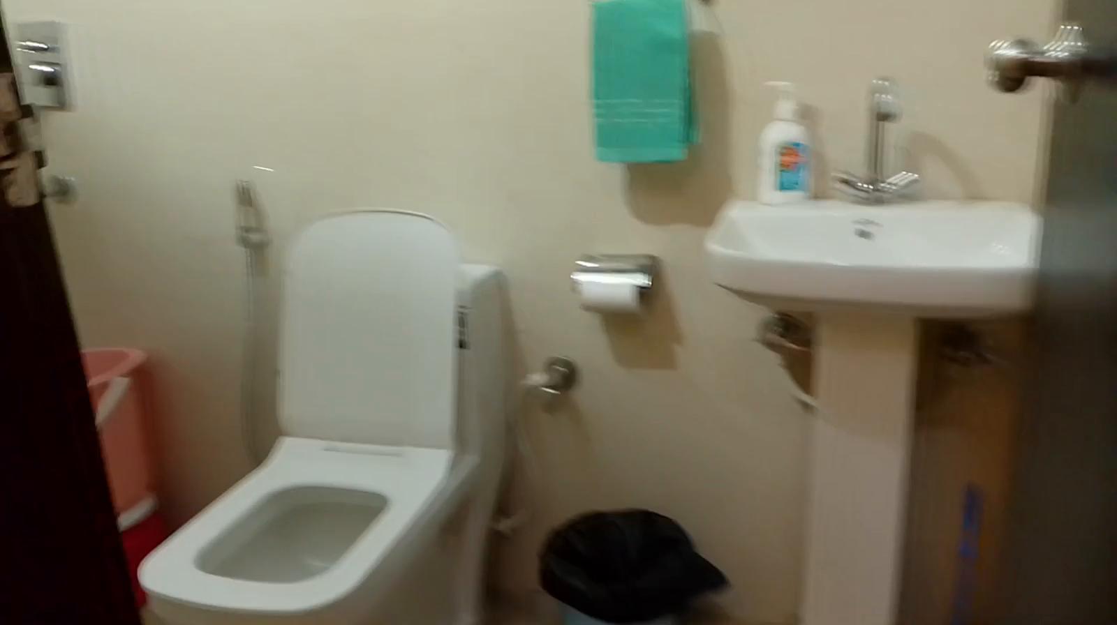 Homlee-Vasundhara 3BHK Flat- Kitchen-Parking-Lift - Tap to explore photos