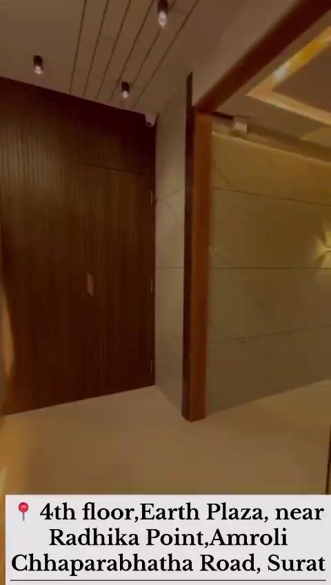 Earth Hotel - Tap to explore photos