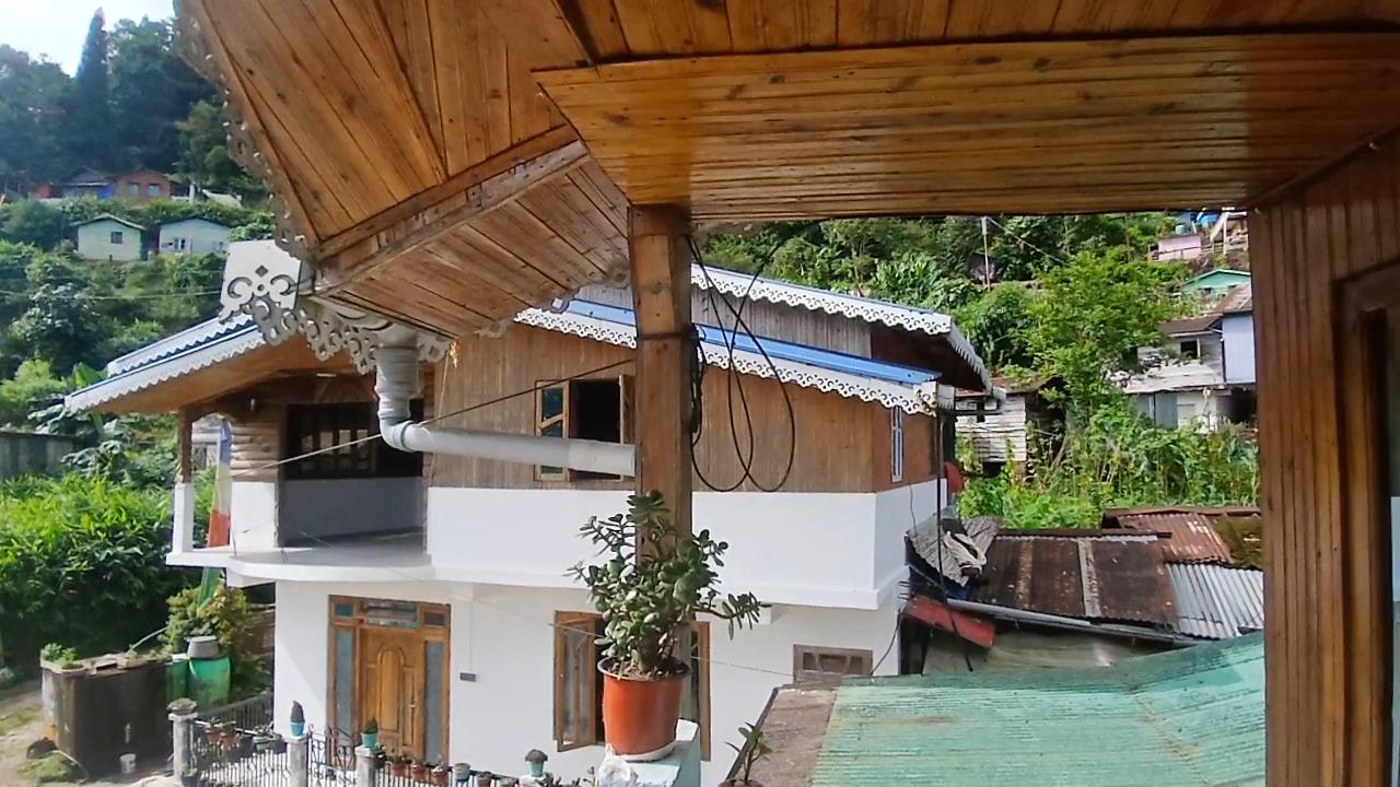 Subha Homestay - Tap to explore photos