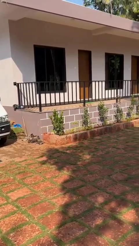 Anand Homestay - Tap to explore photos