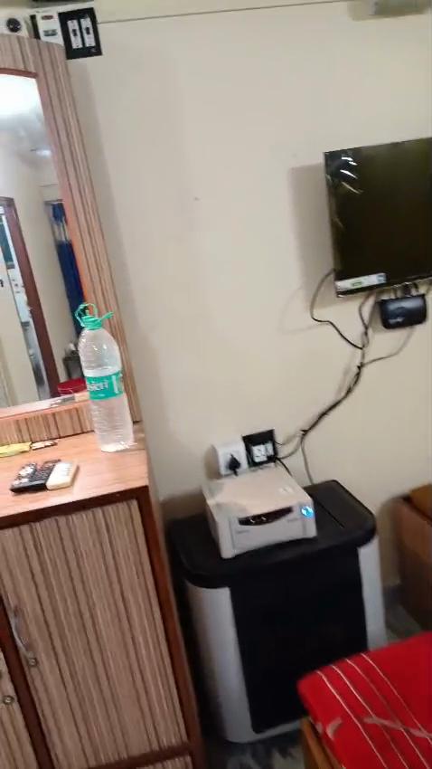 One Luxury Studio Apartment within a Three Star Resort - Tap to explore photos