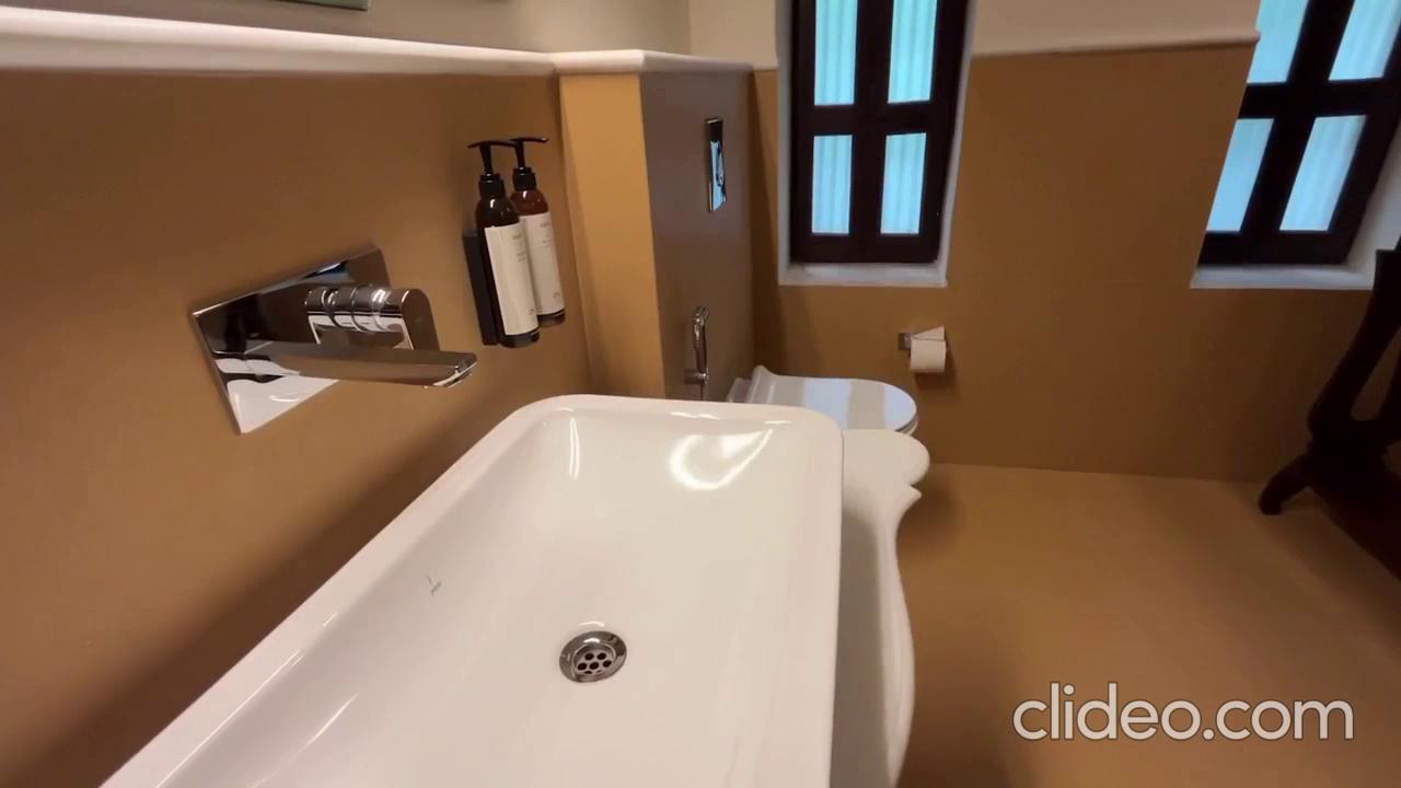 Vivaana Museum Hotel - Tap to explore photos