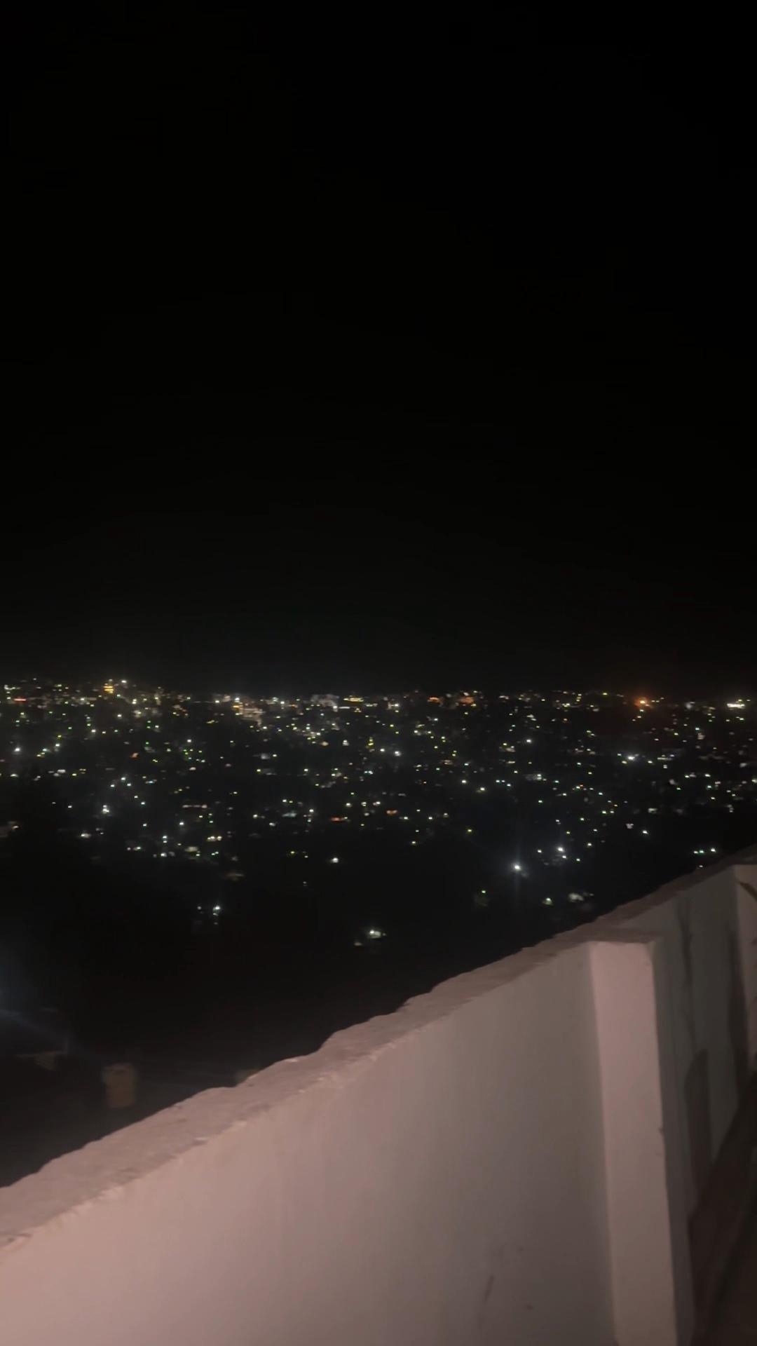 Shiva Home Stay - Tap to explore photos
