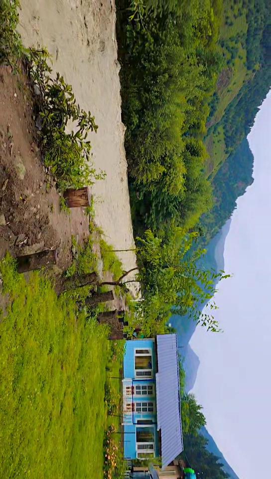 Windowsar River cottages - Tap to explore photos