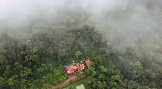 Coffee Nest Coorg | Rooms in a Homestay - Tap to explore photos