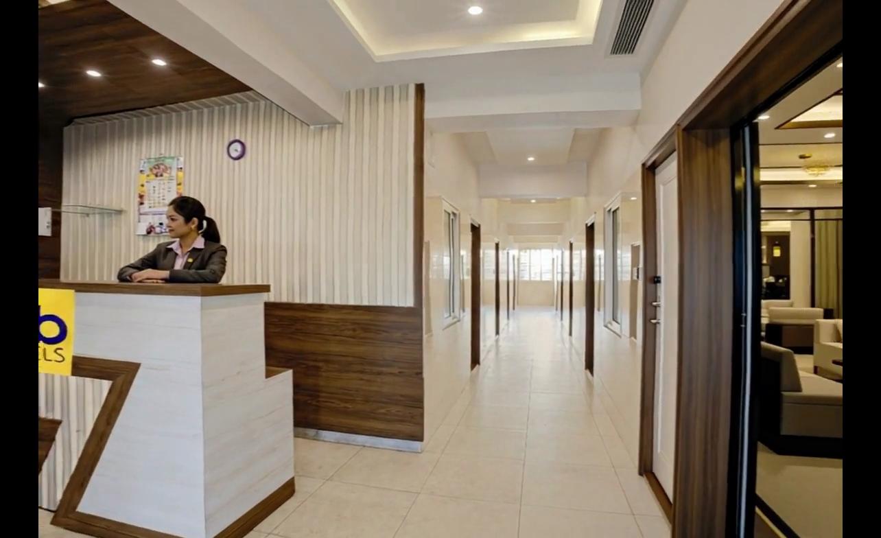 FabHotel Purple Grand - Jalahalli West - Tap to explore photos