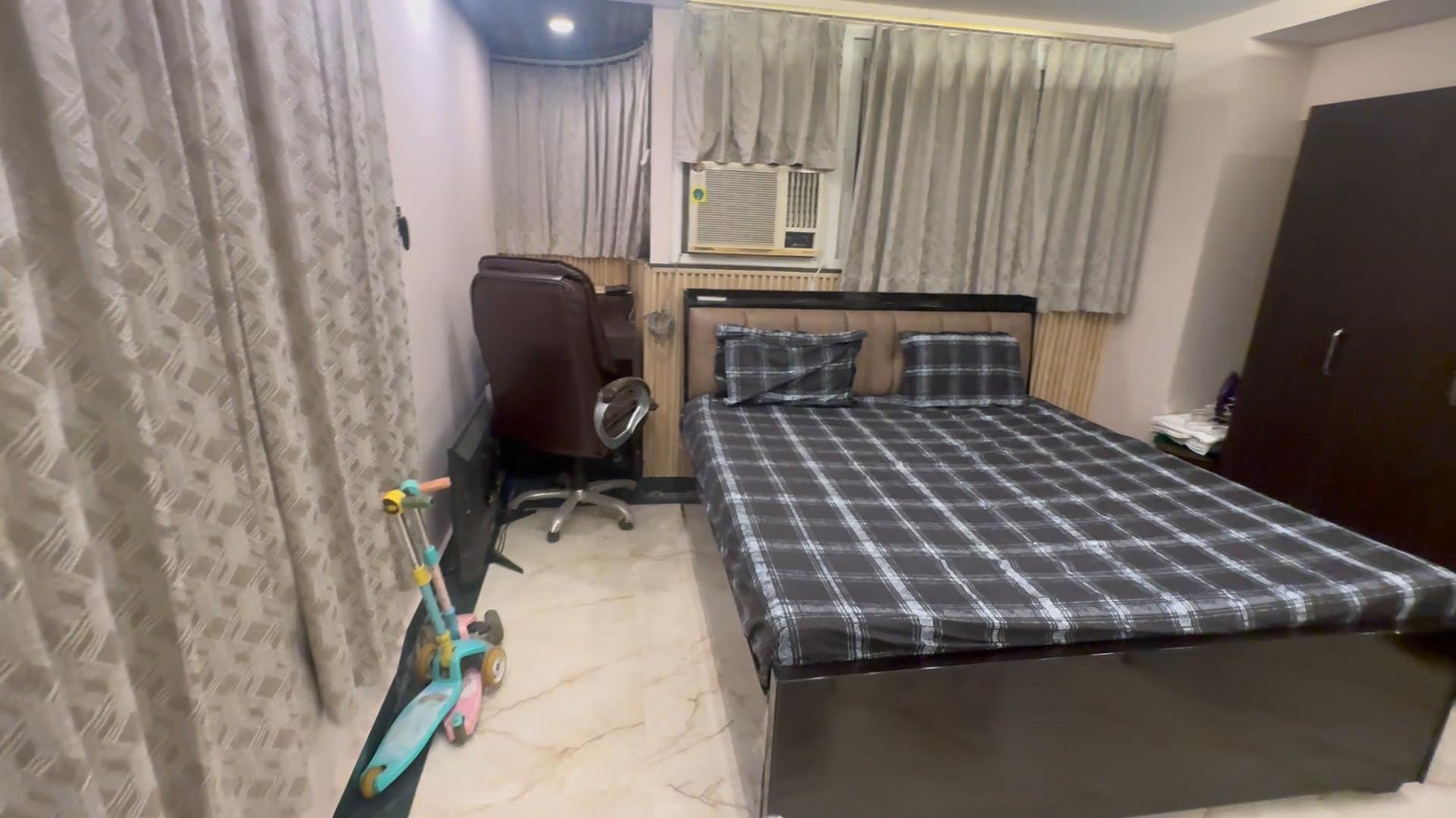 Riverview Haven-Luxury Terrace Penthouse-Lucknow - Tap to explore photos